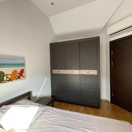 Stunning 2-bed In Sea Varna Apartment Saints Constantine and Helena